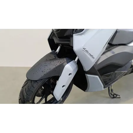 YAMAHA NMAX 125