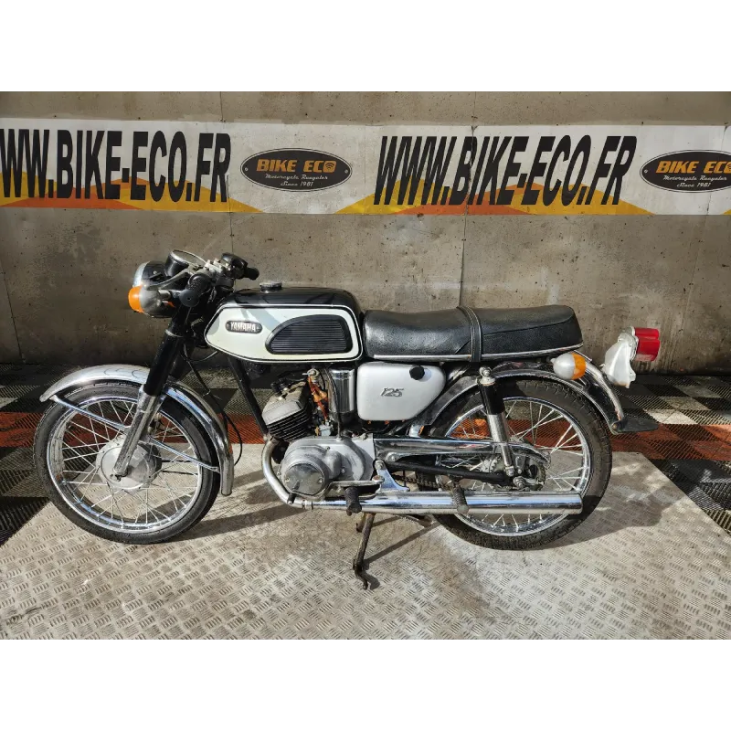 YAMAHA AS 1 125