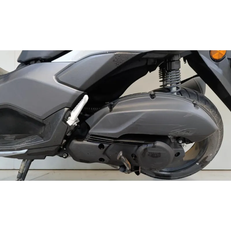 YAMAHA NMAX 125
