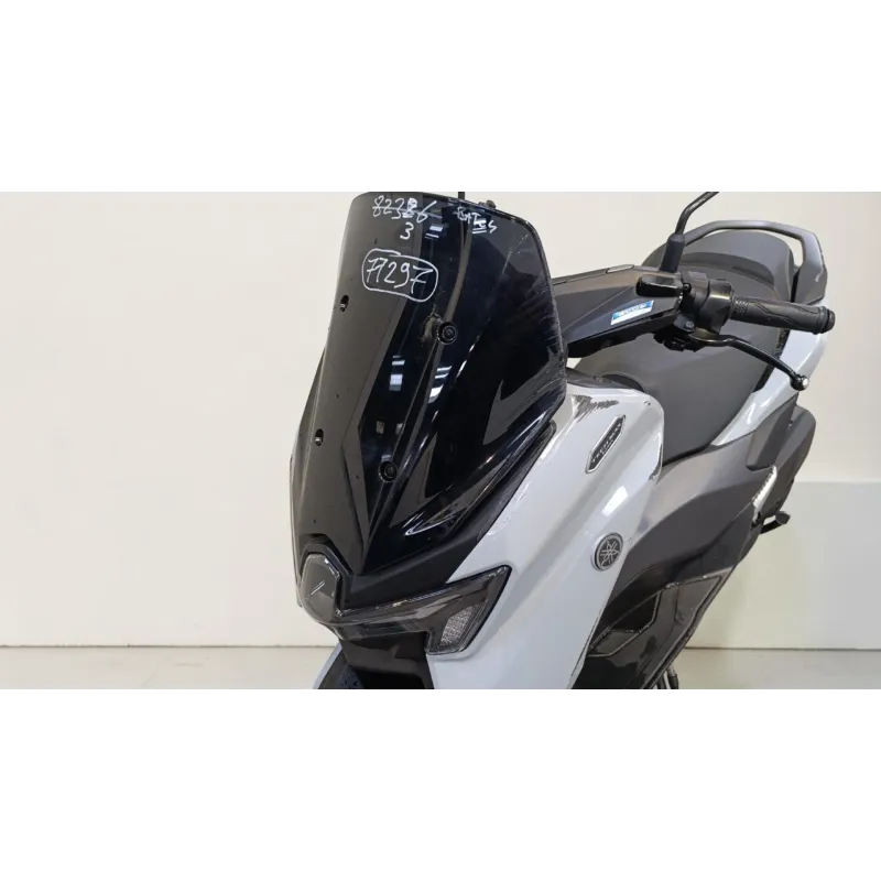 YAMAHA NMAX 125