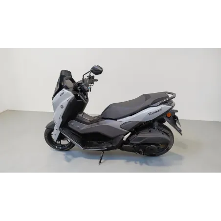YAMAHA NMAX 125