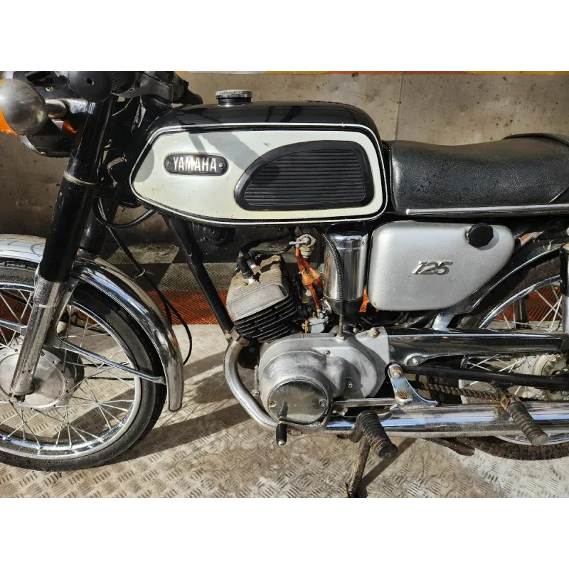 YAMAHA AS 1 125
