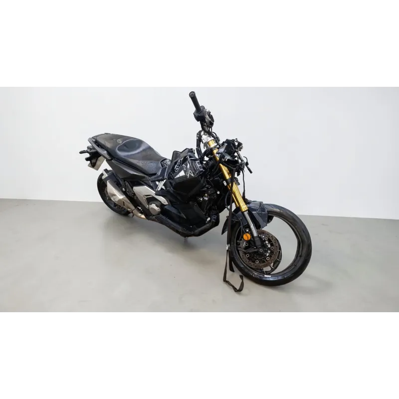 HONDA X ADV 750