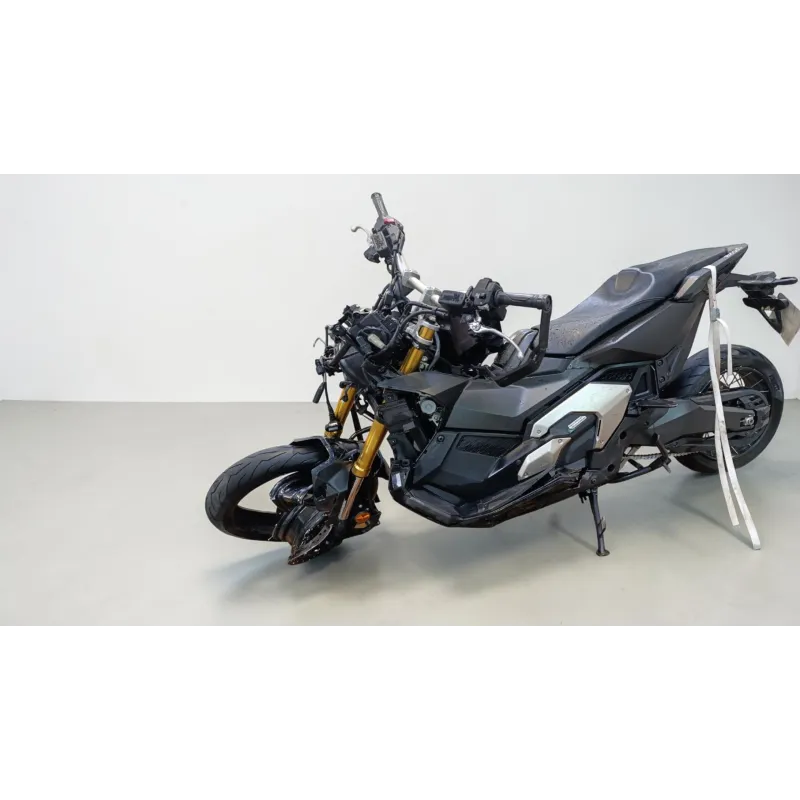 HONDA X ADV 750