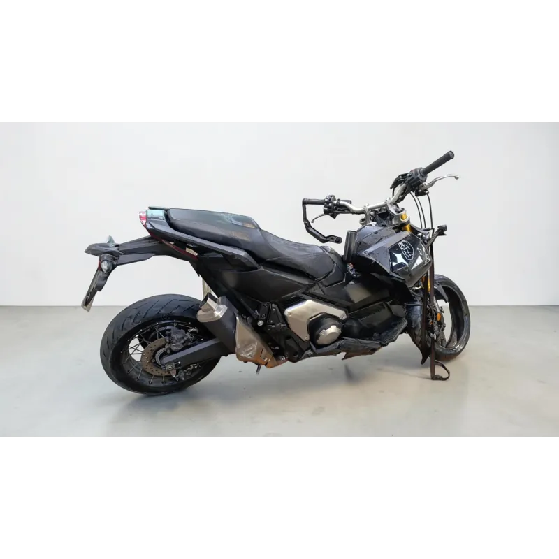 HONDA X ADV 750