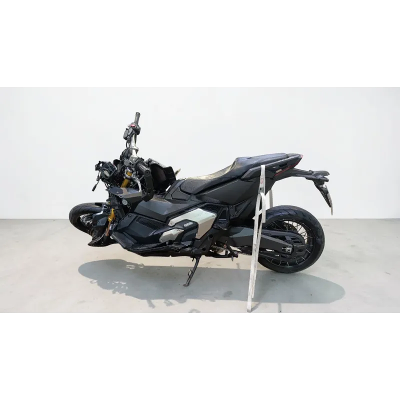 HONDA X ADV 750