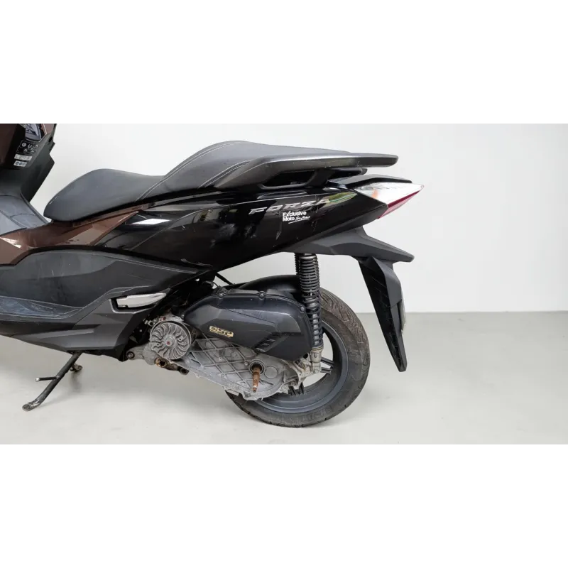 HONDA FORZA 125