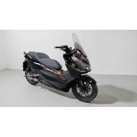 HONDA FORZA 125