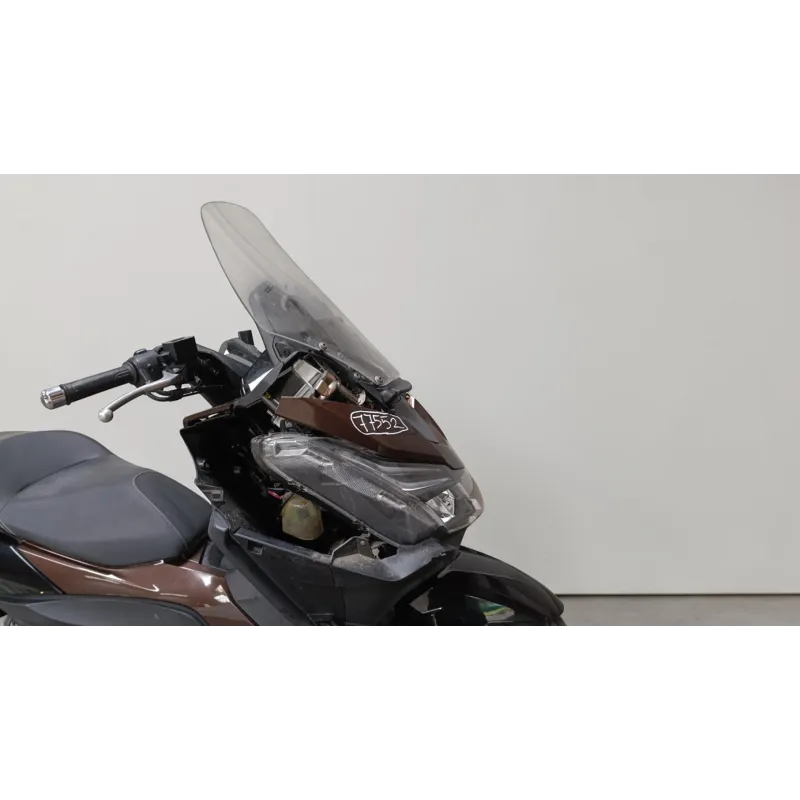 HONDA FORZA 125