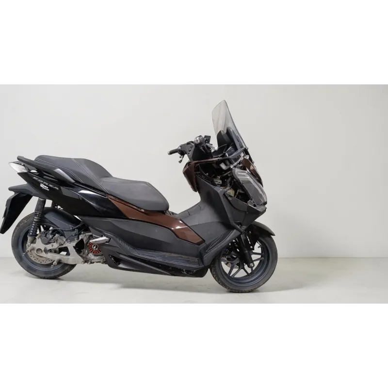 HONDA FORZA 125