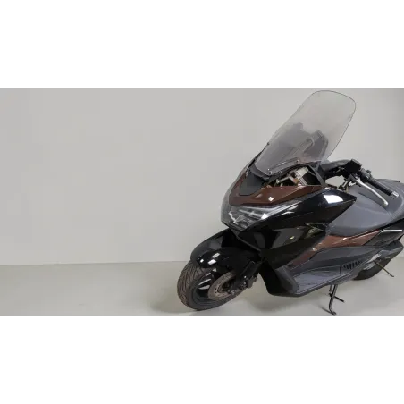 HONDA FORZA 125