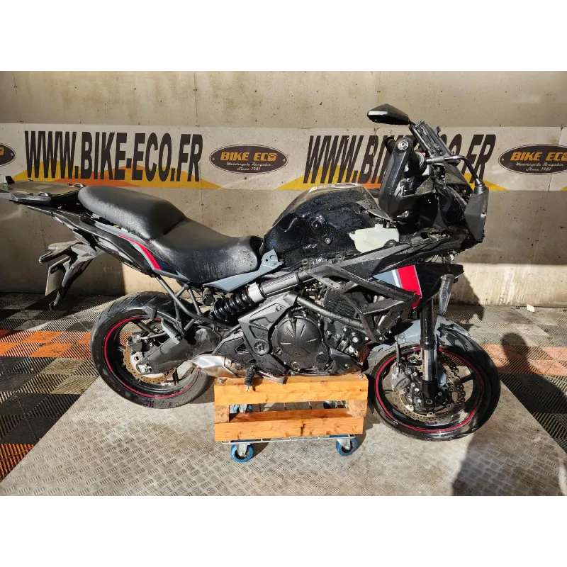 KAWASAKI VERSYS 650
