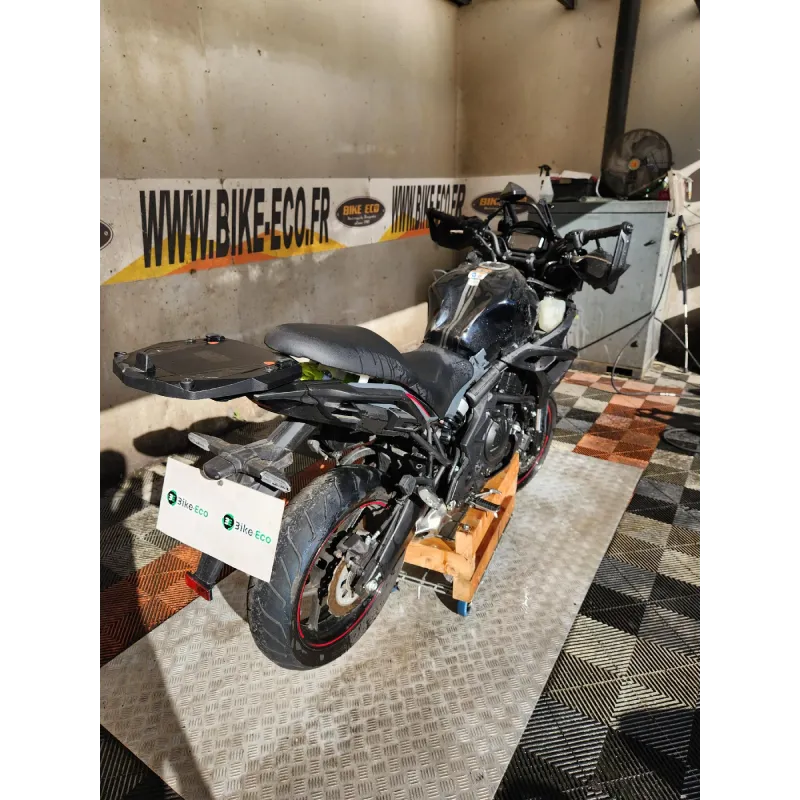 KAWASAKI VERSYS 650