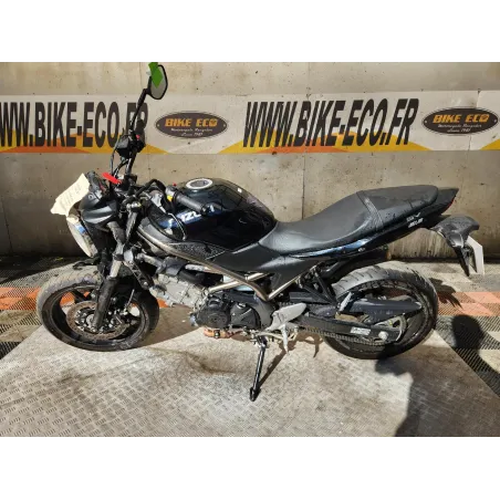 SUZUKI SV 650 N .