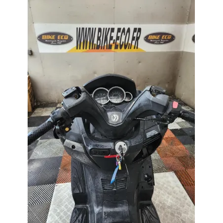 SYM GTS 300