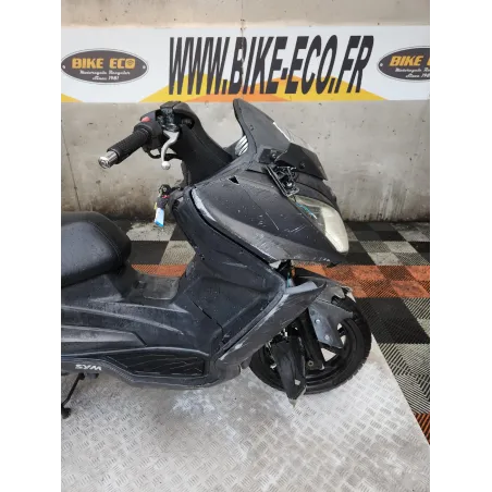 SYM GTS 300