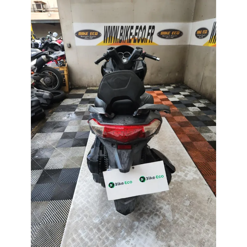 SYM GTS 300