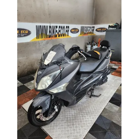 SYM GTS 300