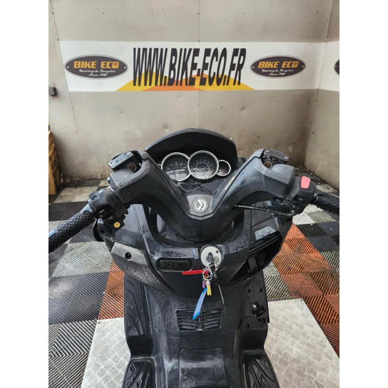 SYM GTS 300
