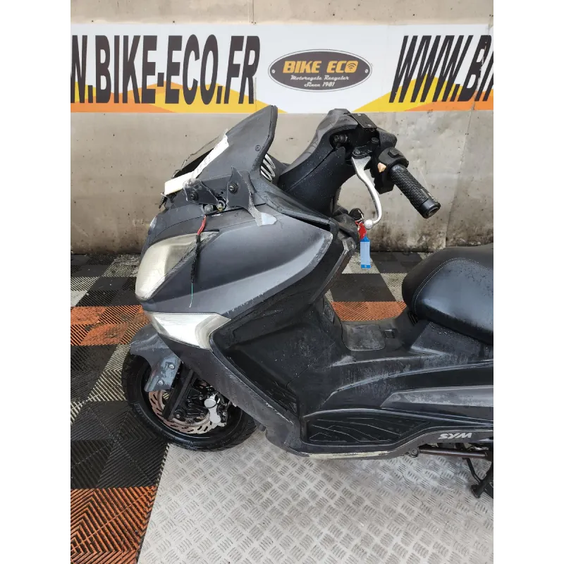 SYM GTS 300