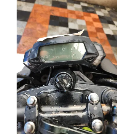KAWASAKI z 125 .