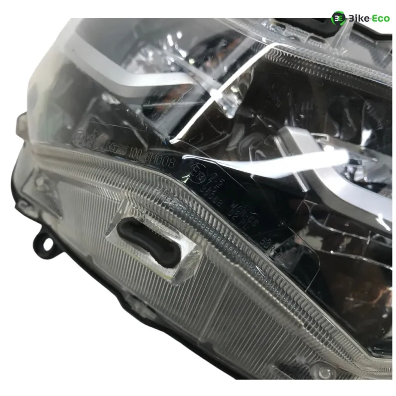 Optique (feux)(phare) YAMAHA GPD 125 2021-2024 NMAX