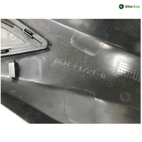 Cache carenage coque arriere YAMAHA GPD 125 2021-2024 NMAX
