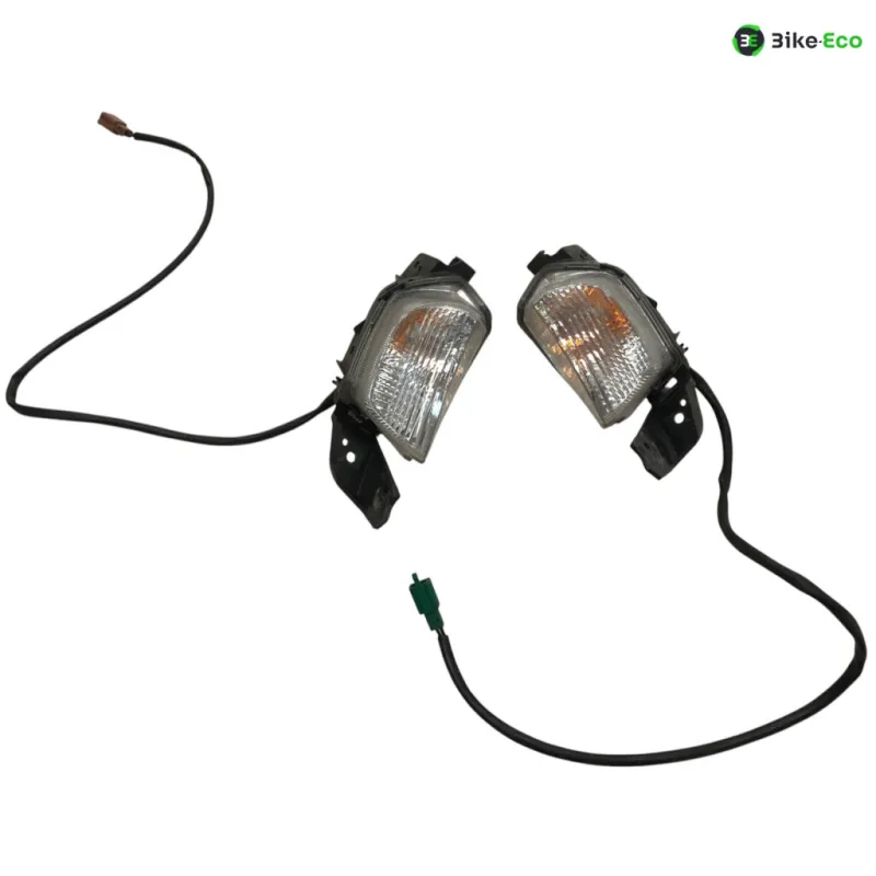 Clignotants avant YAMAHA GPD 125 2021-2024 NMAX