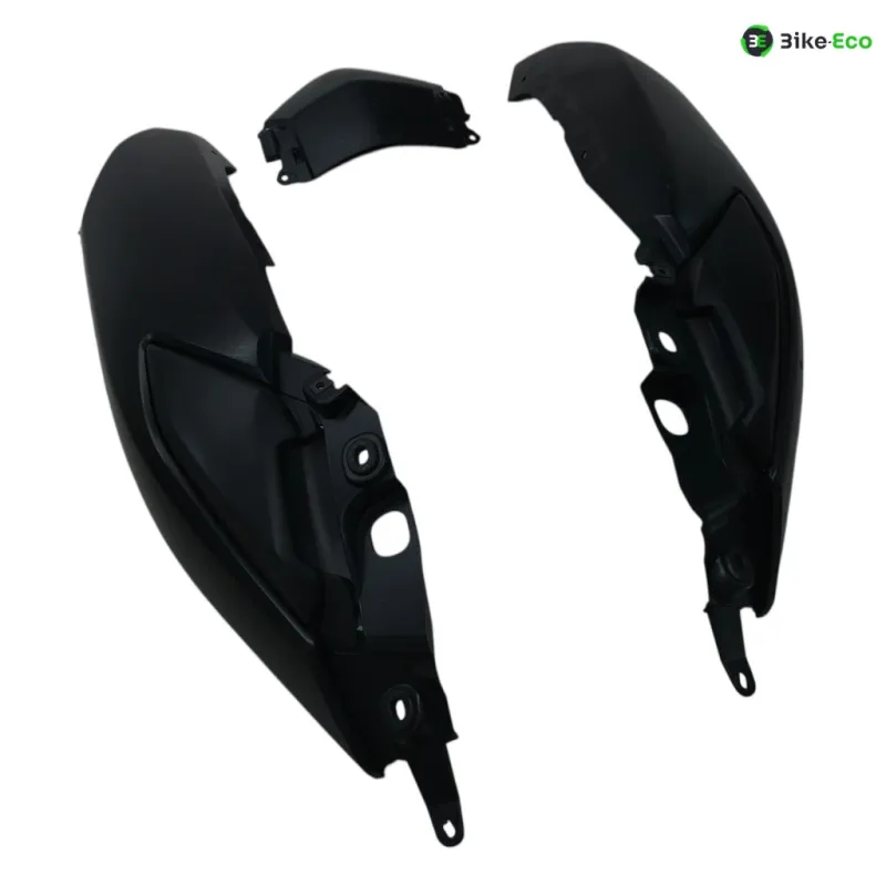 Cache carenage coque arriere YAMAHA GPD 125 2021-2024 NMAX