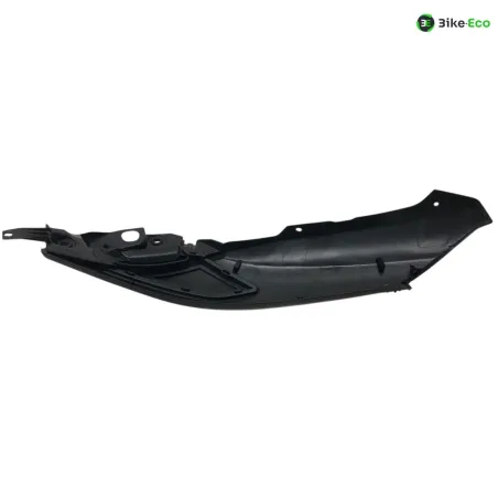 Cache carenage coque arriere YAMAHA GPD 125 2021-2024 NMAX