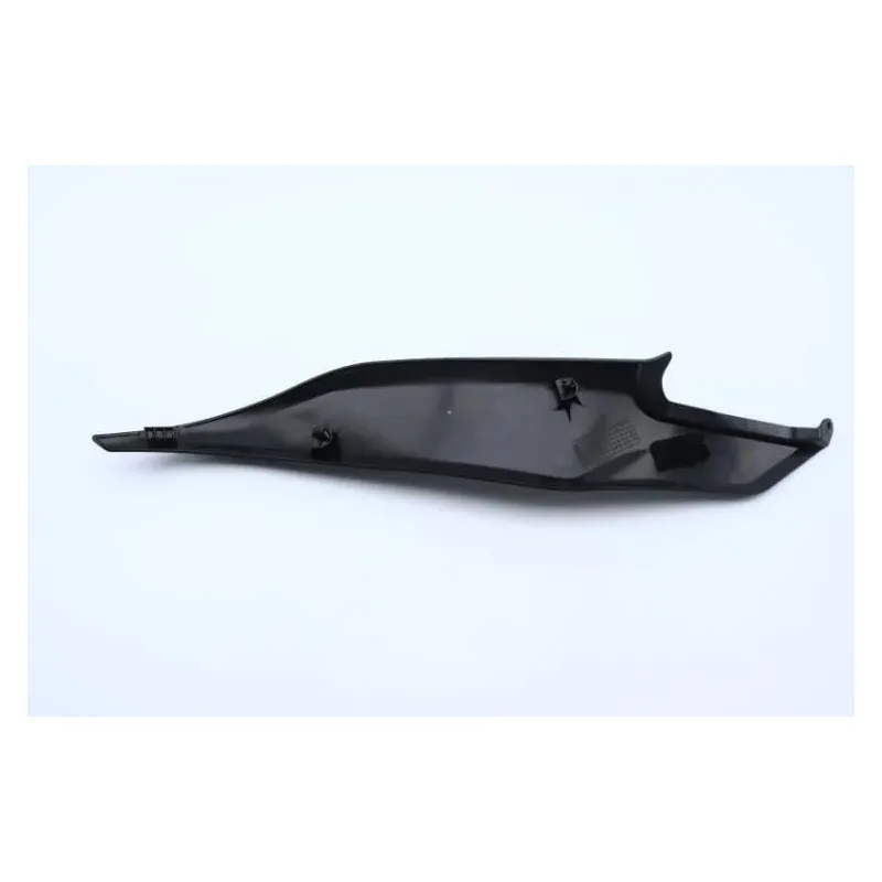 Cache carenage sous selle droit KAWASAKI ER6 650 N 2009 - 2011
