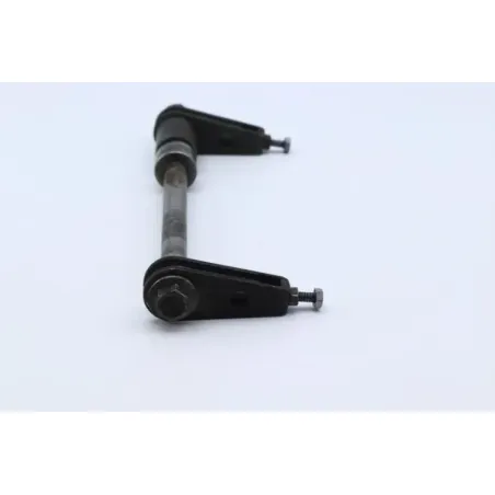 Axe de roue arriere HONDA CB 125 TWIN 1982 - 1988