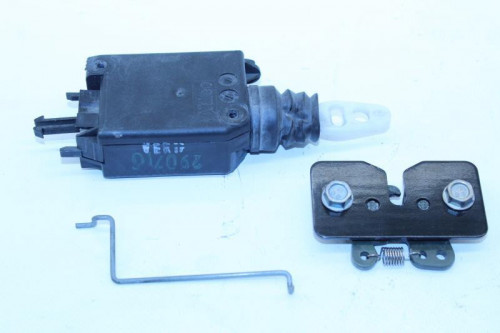 Serrure de coffre PEUGEOT 125 SATELIS BLACKSAT 2007 - 2011