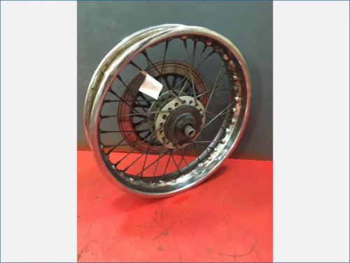 Jante avant SUZUKI INTRUDER 125 VL 00-01