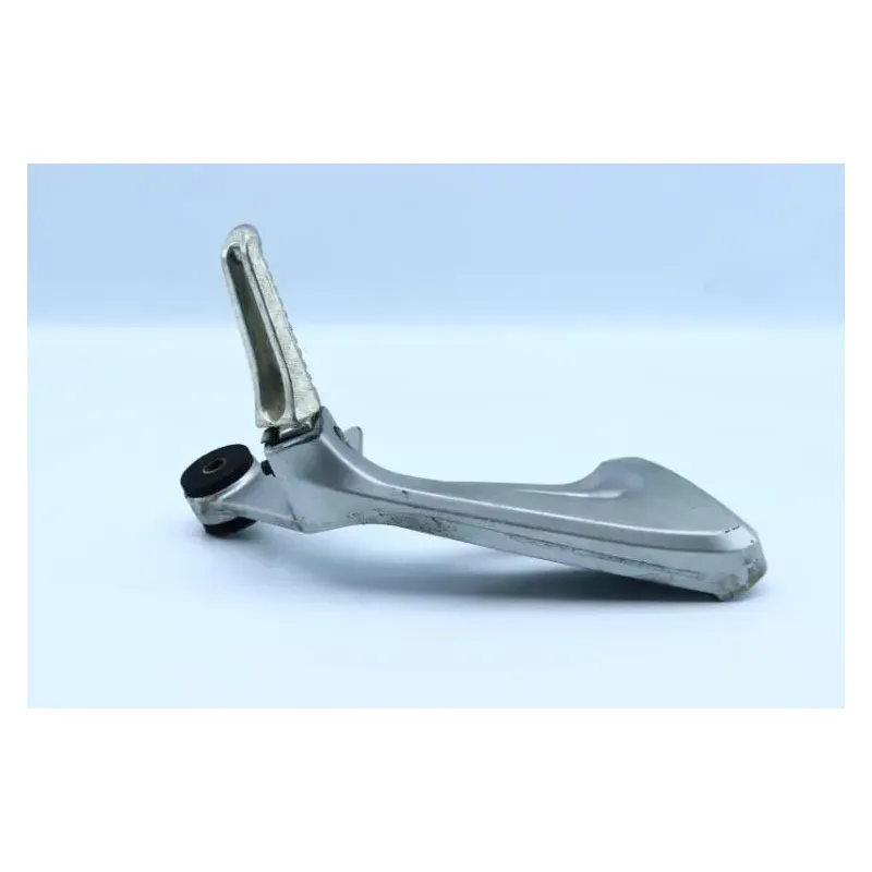 Platine arriere droite SUZUKI SV 650 N 1998 - 2002