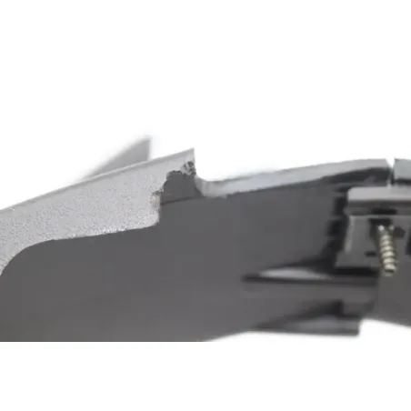 Cache carenage centrale marche pieds plancher PEUGEOT KISBEE 50 RS 2011 - 2017