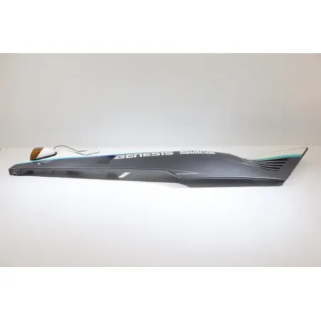 Demi flanc selle droit YAMAHA FZ 750 1986 - 1994