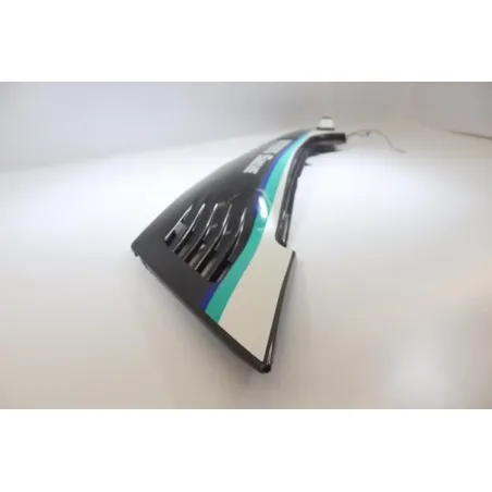 Demi flanc selle droit YAMAHA FZ 750 1986 - 1994