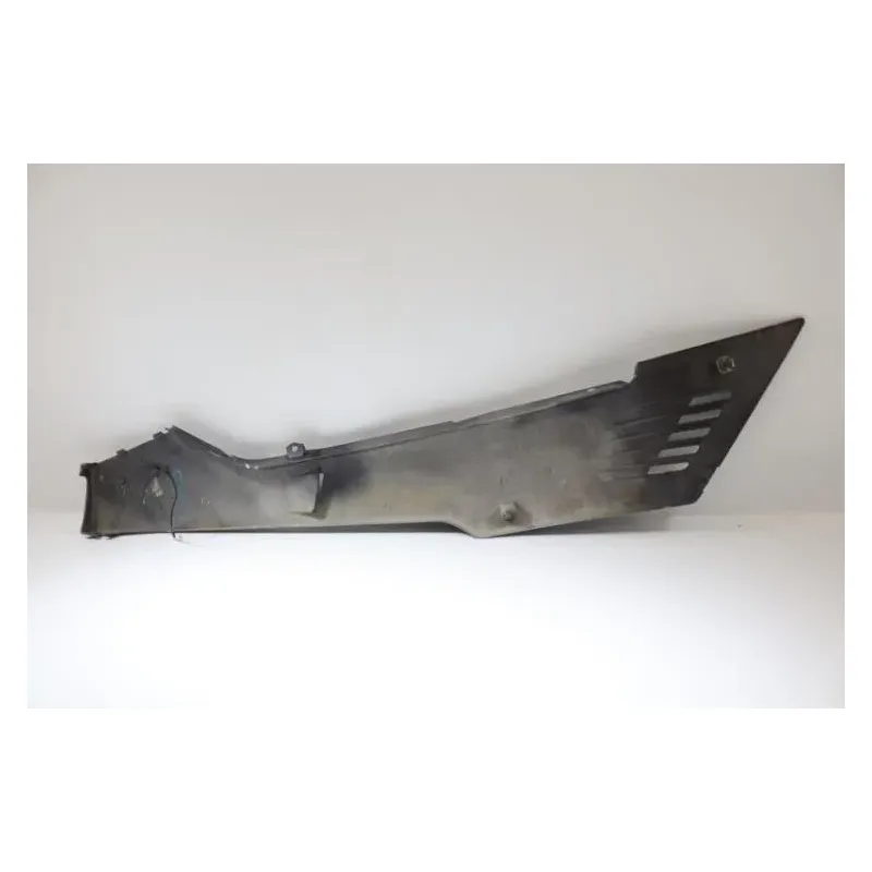 Demi flanc selle gauche YAMAHA FZ 750 1986 - 1994