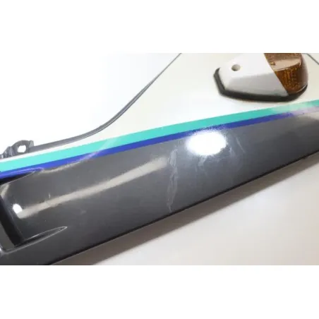 Demi flanc selle gauche YAMAHA FZ 750 1986 - 1994