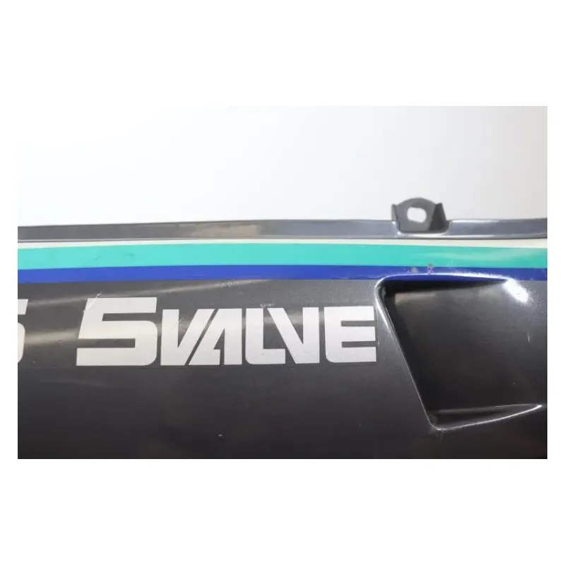 Demi flanc selle gauche YAMAHA FZ 750 1986 - 1994