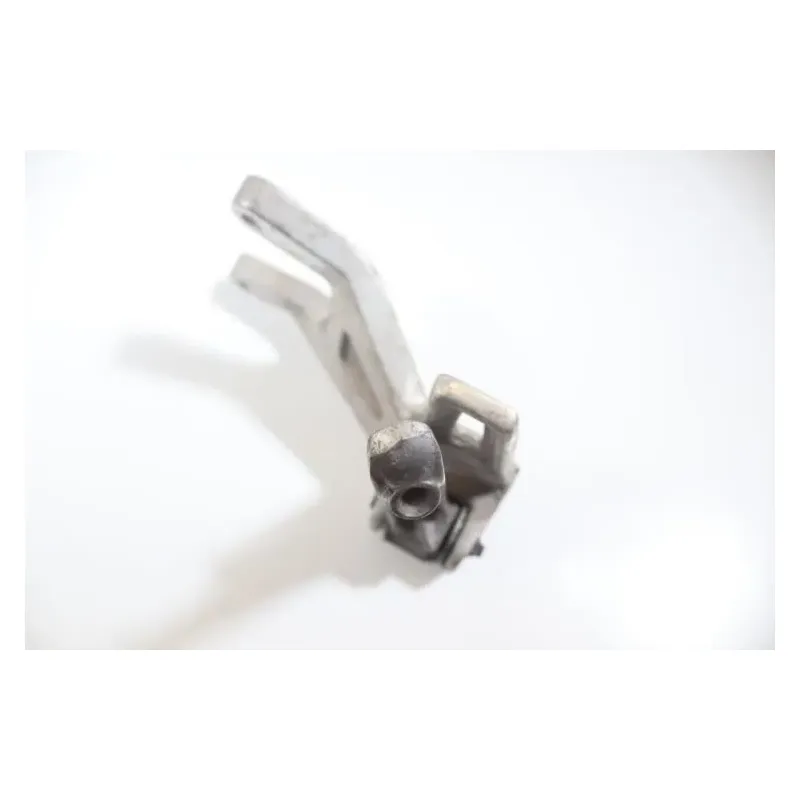 Repose pieds arriere gauche YAMAHA FZ 750 1986 - 1994