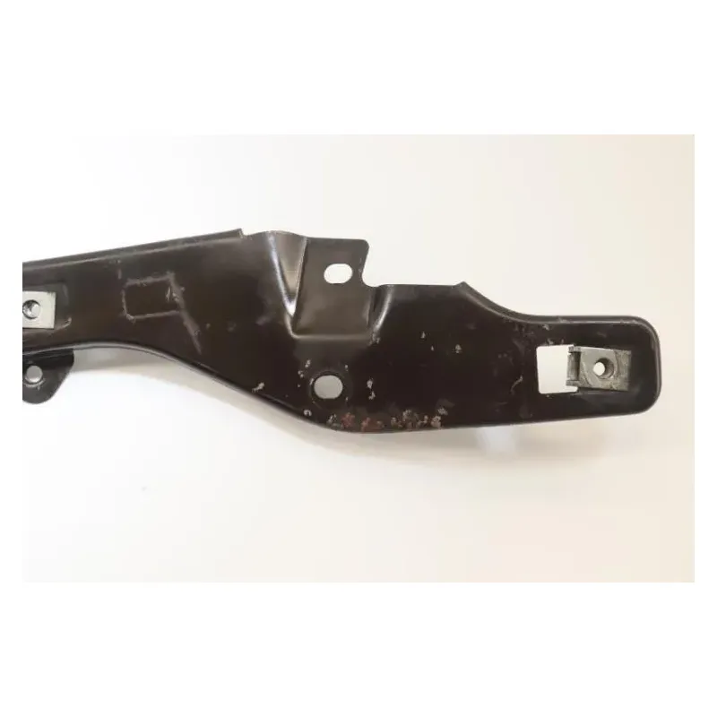 Support marche pied gauche PIAGGIO MP3 400 LT 2008 - 2010