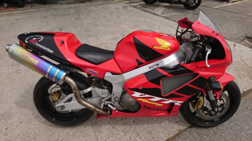 HONDA VTR 1000