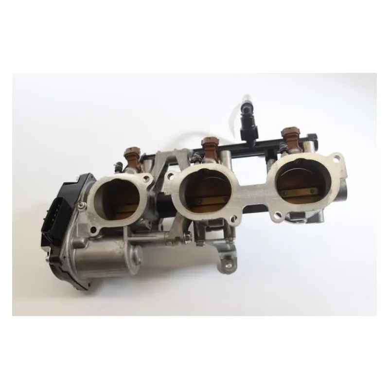 Rampe d'injection MV AGUSTA BRUTALE 800 2013 - 2015