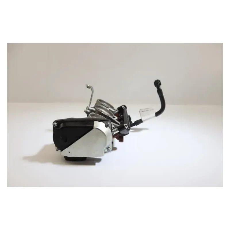 Rampe d'injection MV AGUSTA BRUTALE 800 2013 - 2015