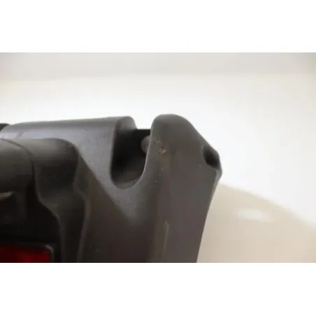 Support de plaque et eclairage YAMAHA YP 125 MAJESTY 2003 - 2006