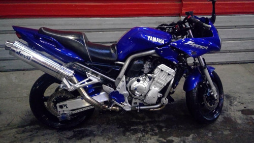 YAMAHA 1000 FAZER