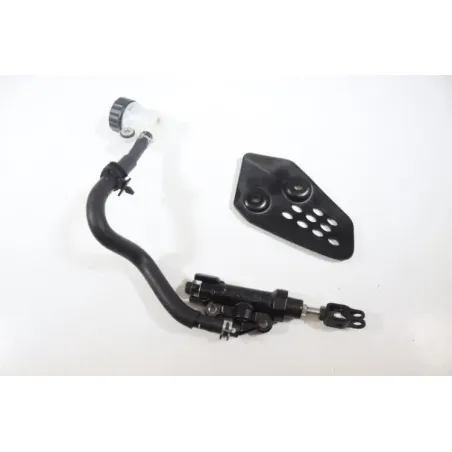Maitre cylindre frein arriere YAMAHA MT07 700 2021 - 2024