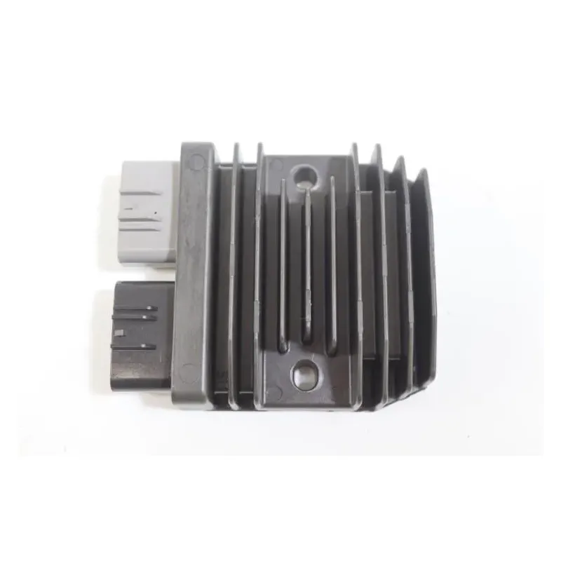 Regulateur charge batterie YAMAHA MT07 700 2021 - 2024